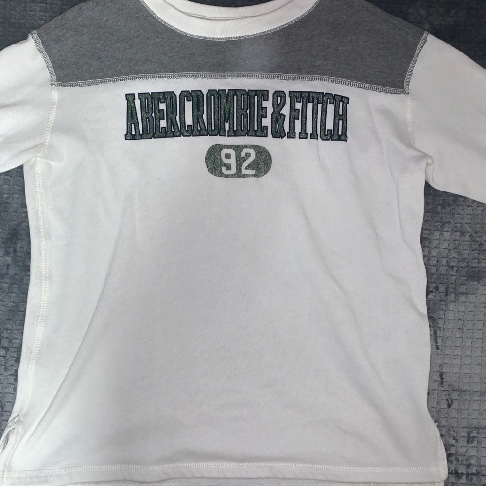 Abercrombie & Fitch Crew Neck